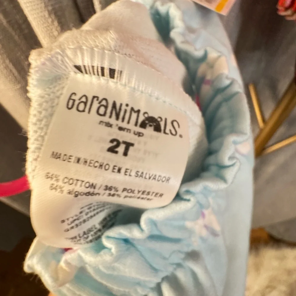 Girls 2T Bundle Of 3